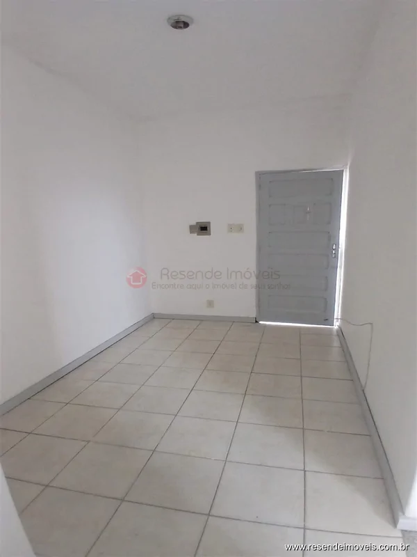 Foto 2 de 9 - Apartamento para aluguel em Vila Santa Cecília