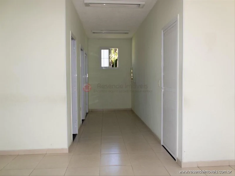 Foto 10 de 11 - Salão para aluguel em Vicentino