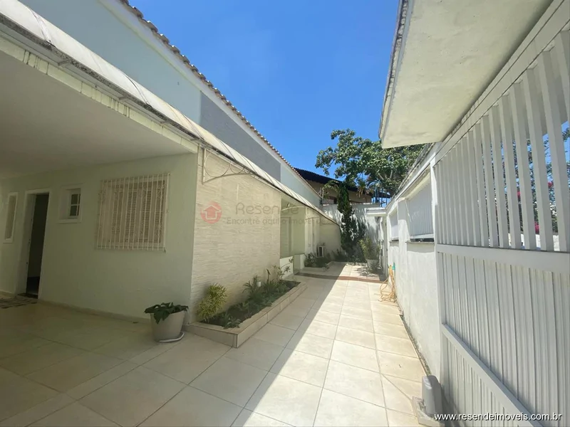 Foto 1 de 19 - Casa para venda em Jardim Brasília