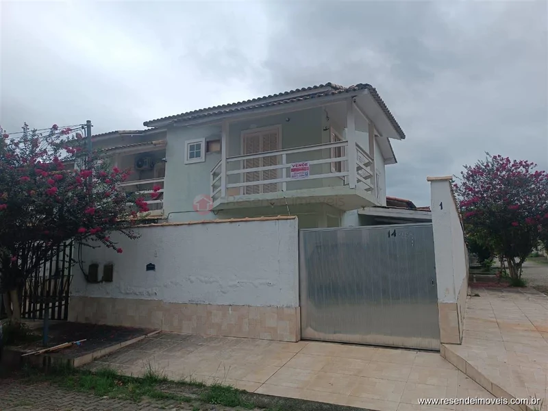 Foto 1 de 42 - Casa para venda em Montese