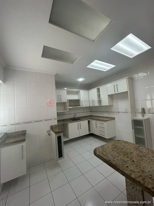 Foto 10 de 16 - Apartamento para venda e aluguel em Morada do Castelo