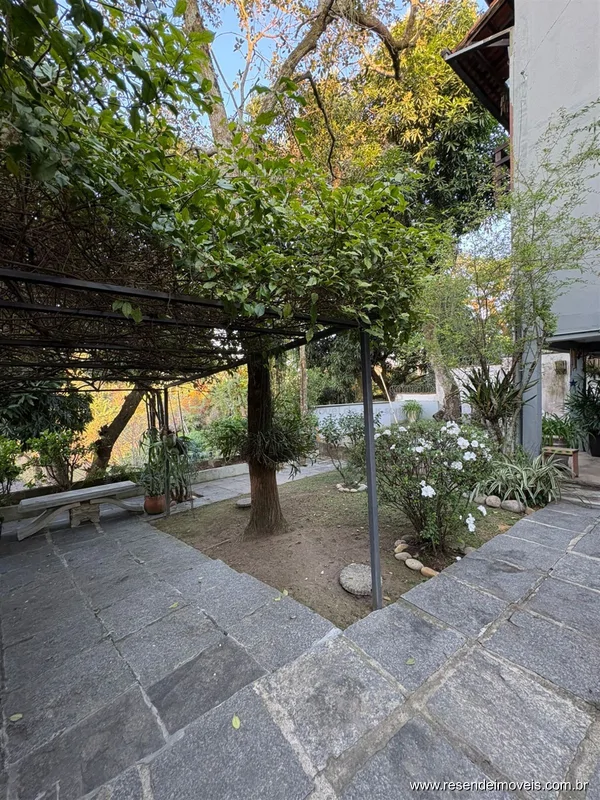 Foto 31 de 33 - Casa para venda em Jardim Brasília