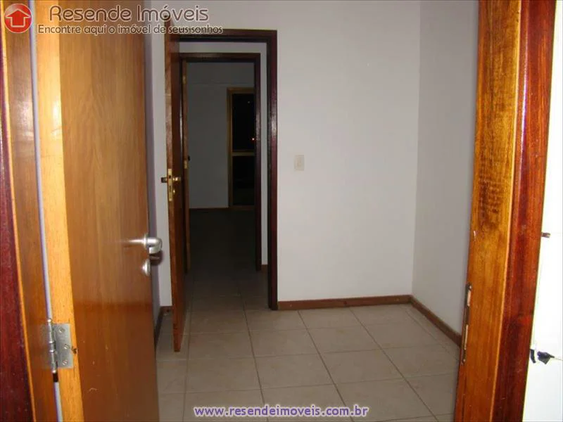 Foto 2 de 40 - Apartamento para venda em Centro