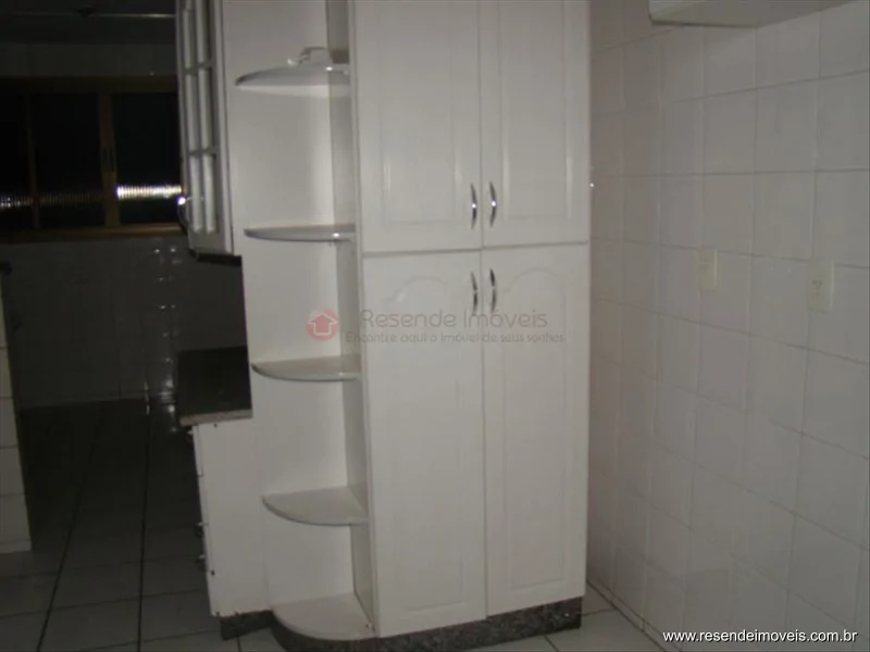 Foto 8 de 40 - Apartamento para venda em Centro