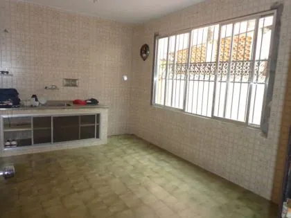 Casa para aluguel em Jardim Tropical