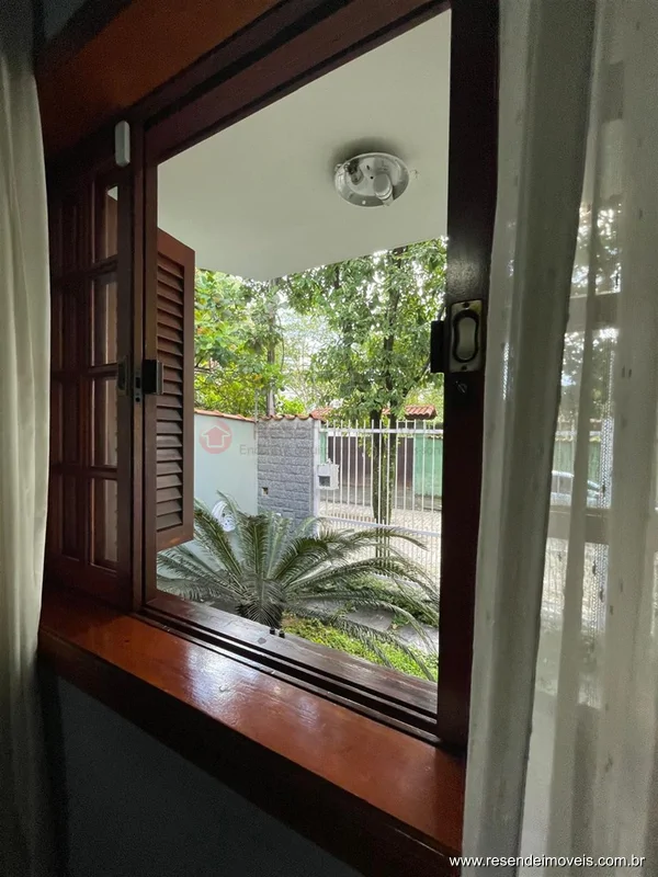 Foto 1 de 29 - Casa para venda em Jardim Tropical