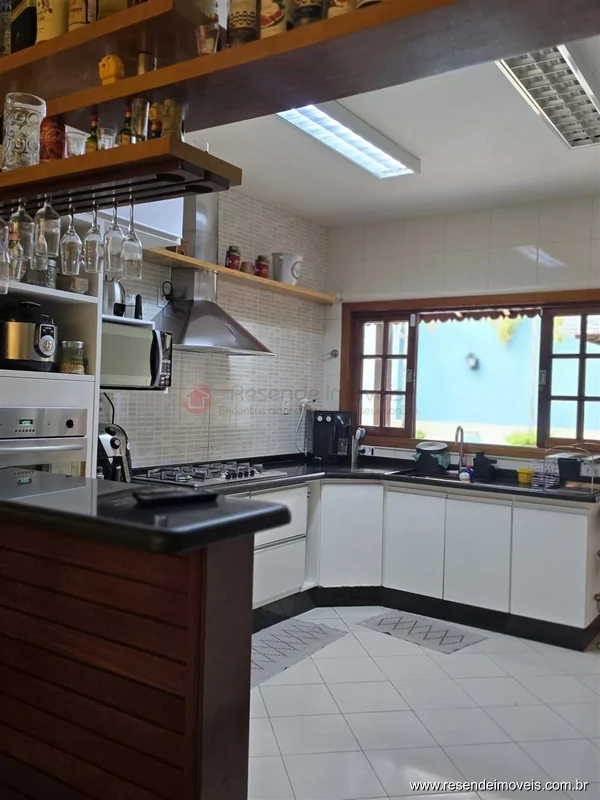 Foto 18 de 29 - Casa para venda em Jardim Tropical