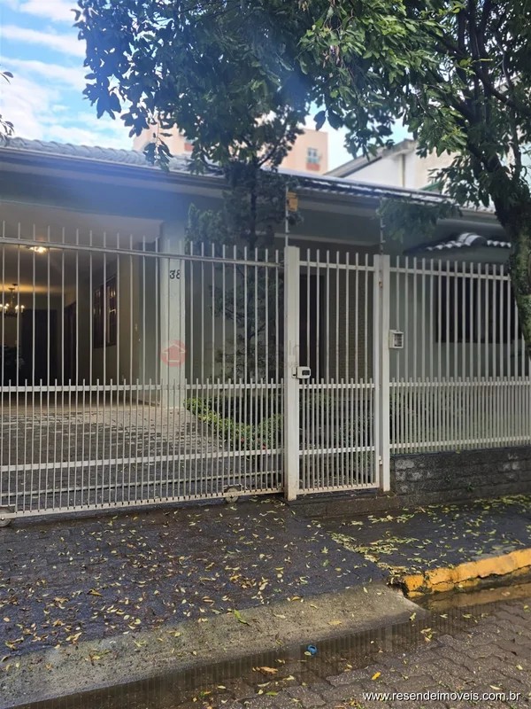 Foto 8 de 29 - Casa para venda em Jardim Tropical