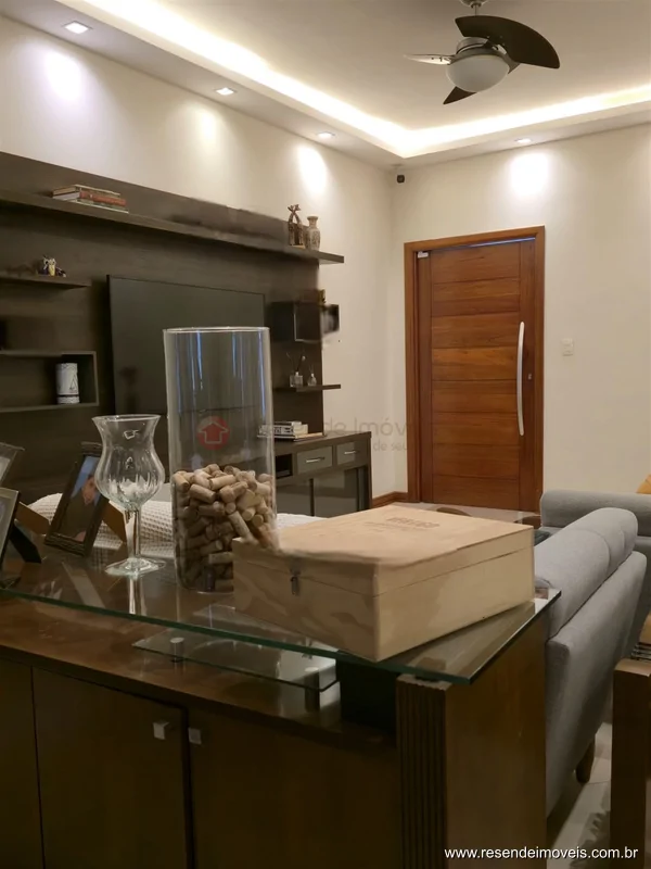 Foto 21 de 29 - Casa para venda em Jardim Tropical