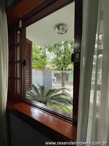 Casa para venda em Jardim Tropical