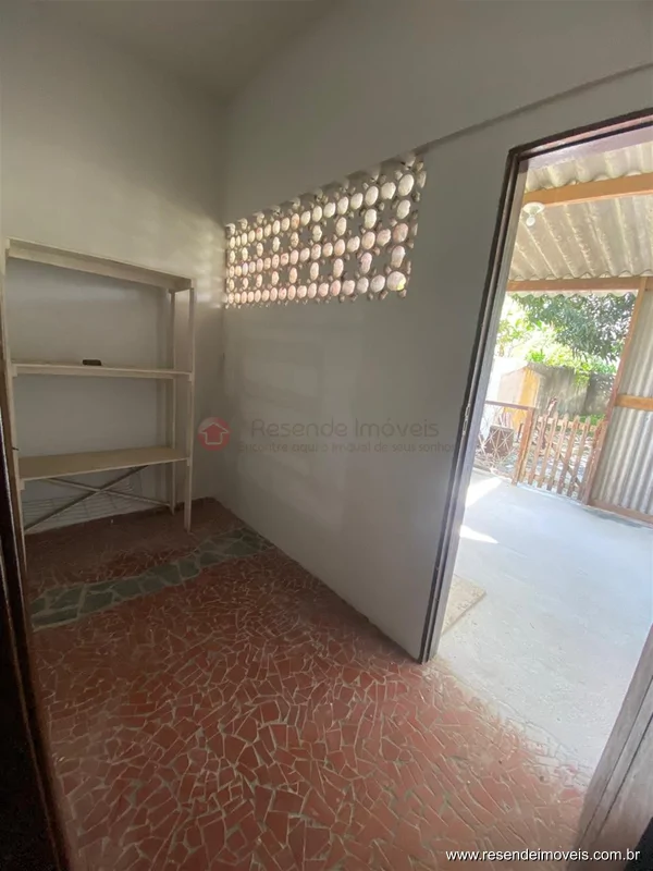 Foto 14 de 16 - Casa para aluguel em Vila Julieta