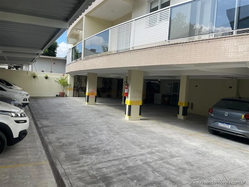 Foto 3 de 23 - Apartamento para aluguel em Jardim Brasília