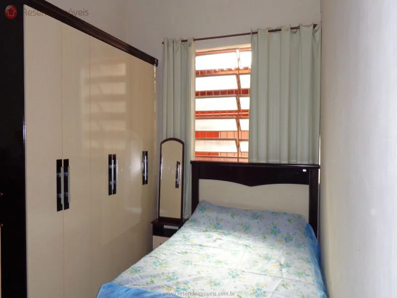 Foto 3 de 15 - Casa para venda em Centro