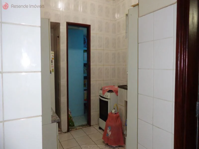 Foto 8 de 15 - Casa para venda em Centro