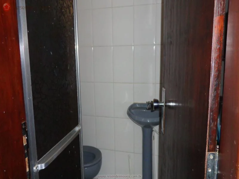 Foto 10 de 15 - Casa para venda em Centro