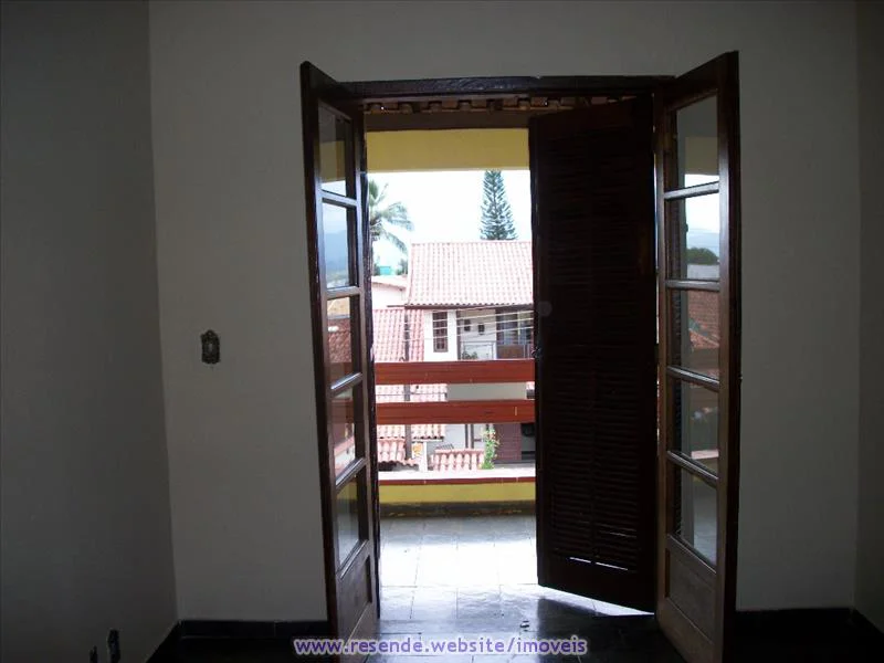 Foto 7 de 13 - Casa para aluguel em Jardim Brasília II