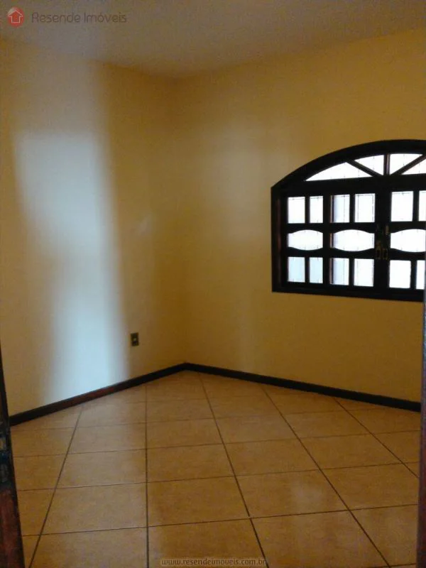 Foto 7 de 11 - Casa para aluguel em Morada da Colina