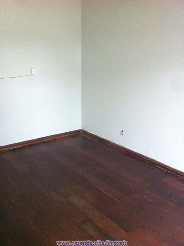 Foto 10 de 13 - Cobertura para aluguel em Comercial