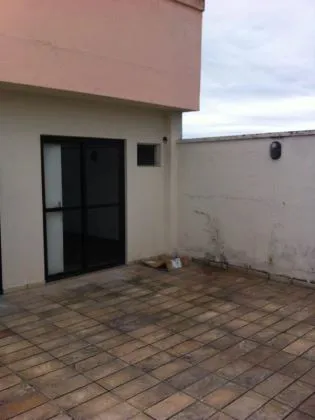 Cobertura para aluguel em Comercial