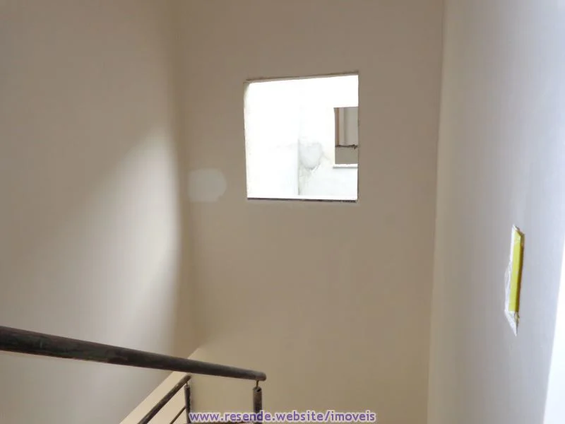 Foto 10 de 12 - Casa para venda em Morada da Montanha