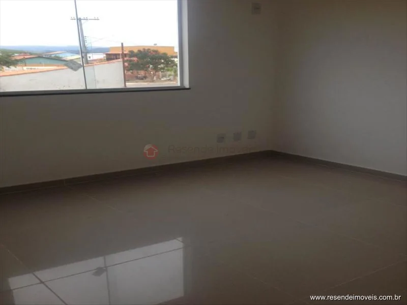 Foto 13 de 15 - Casa para venda em Jardim do Sol