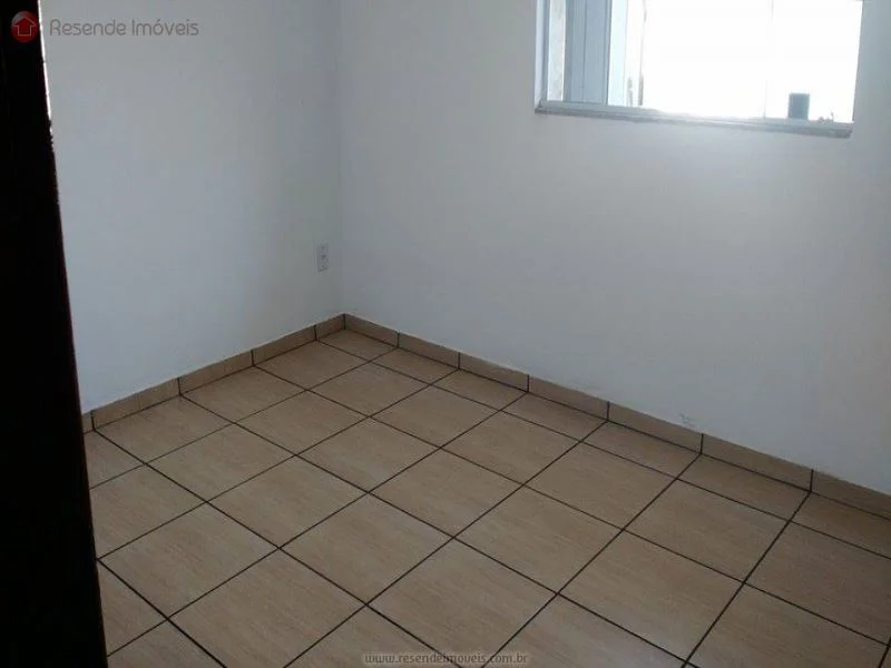 Foto 2 de 9 - Casa para aluguel em Monet