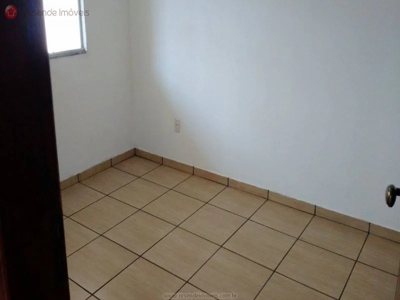 Foto 8 de 9 - Casa para aluguel em Monet