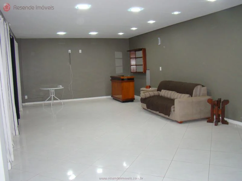 Foto 3 de 39 - Casa para venda em Casa da Lua