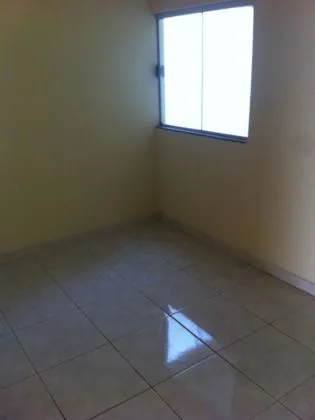 Casa para aluguel em Jardim do Sol