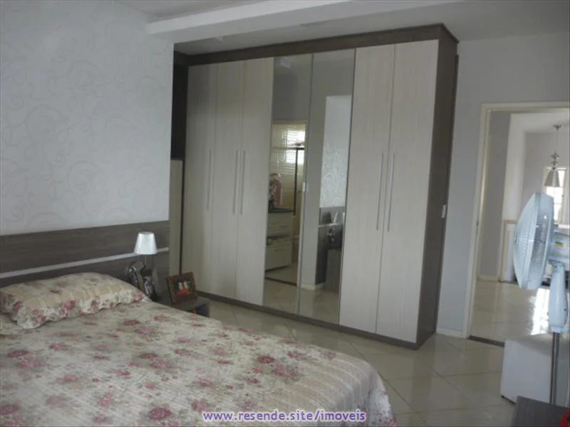 Foto 10 de 31 - Sobrado para venda em Morada da Colina