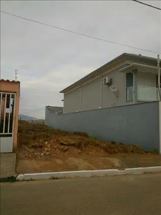 Terreno para venda em Monet