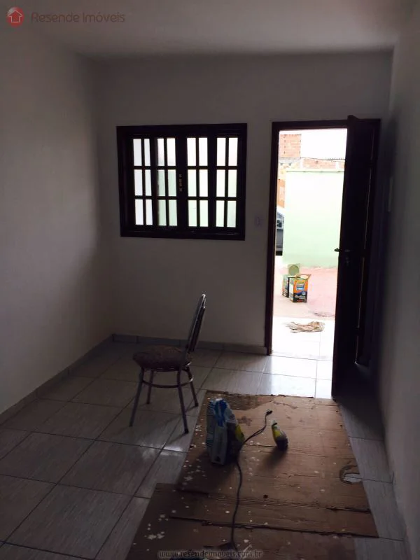 Foto 3 de 5 - Casa para venda em Jardim Aliança