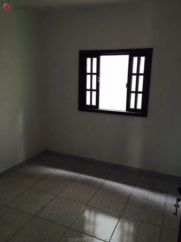 Foto 4 de 5 - Casa para venda em Jardim Aliança