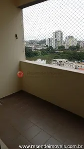 Apartamento em Comercial
