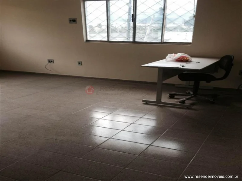 Foto 4 de 10 - Galpão para aluguel em Morada da Barra