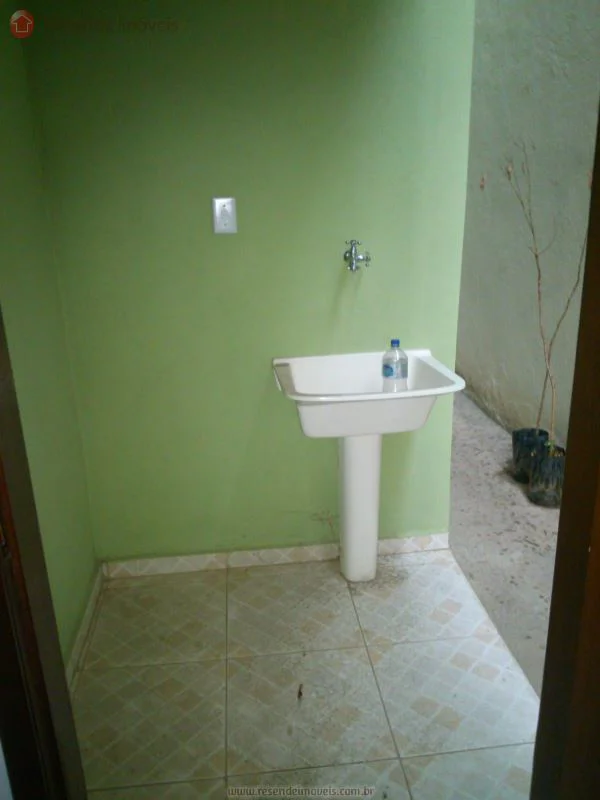 Foto 4 de 7 - Casa para aluguel em Jardim do Sol