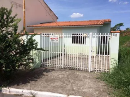 Casa para aluguel em Morada da Montanha