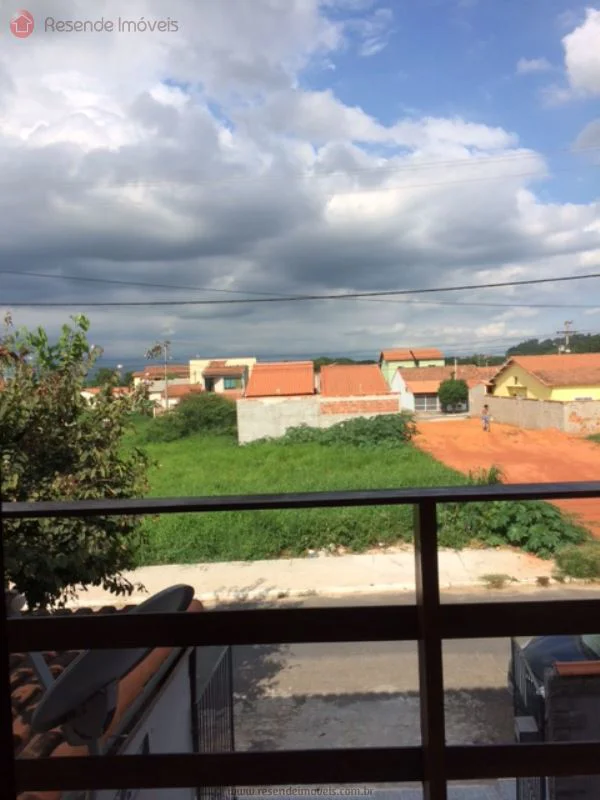 Foto 1 de 11 - Casa para venda em Jardim D'Oeste