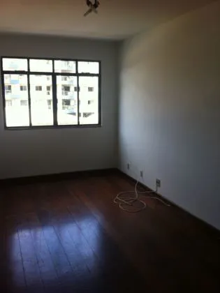 Apartamento para aluguel em Comercial