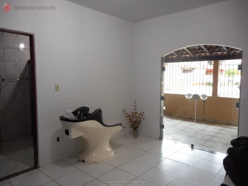 Foto 4 de 25 - Casa para venda em Itapuca