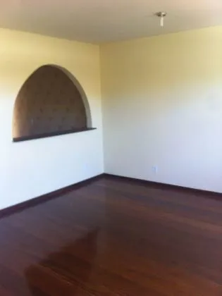 Casa para aluguel em Centro