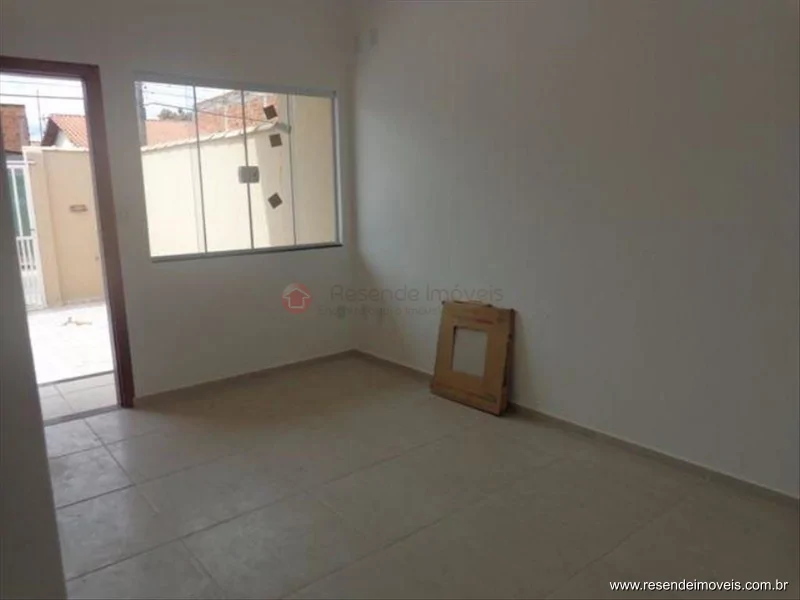 Foto 2 de 17 - Casa para venda em Morada do Contorno