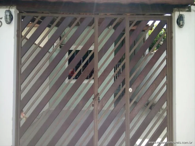 Foto 1 de 9 - Casa para aluguel em Morada da Montanha