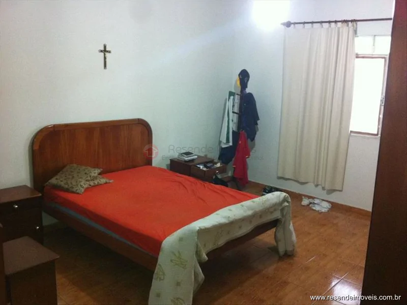 Foto 9 de 18 - Casa para venda em Montese