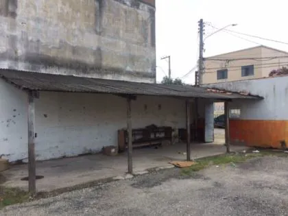 Casa comercial para aluguel em Vila Julieta