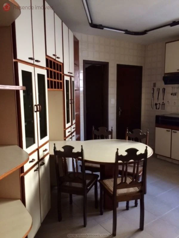 Foto 11 de 27 - Casa para aluguel em Morada da Colina