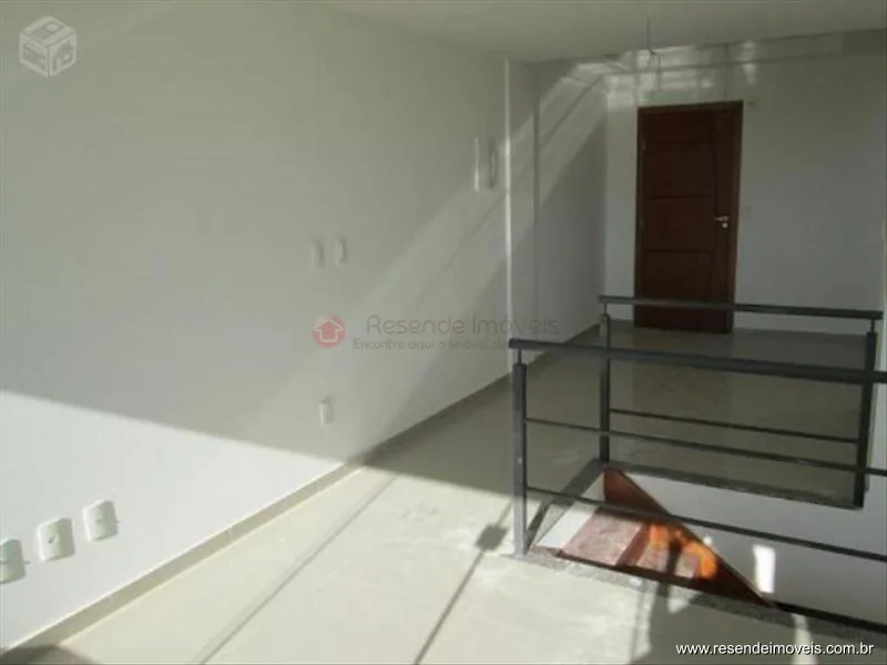 Foto 9 de 15 - Apartamento para venda em Morada do Castelo