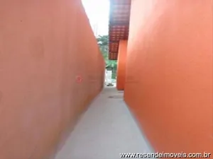 Casa para venda em Parque Embaixador