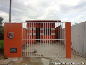 Casa para venda em Parque Embaixador