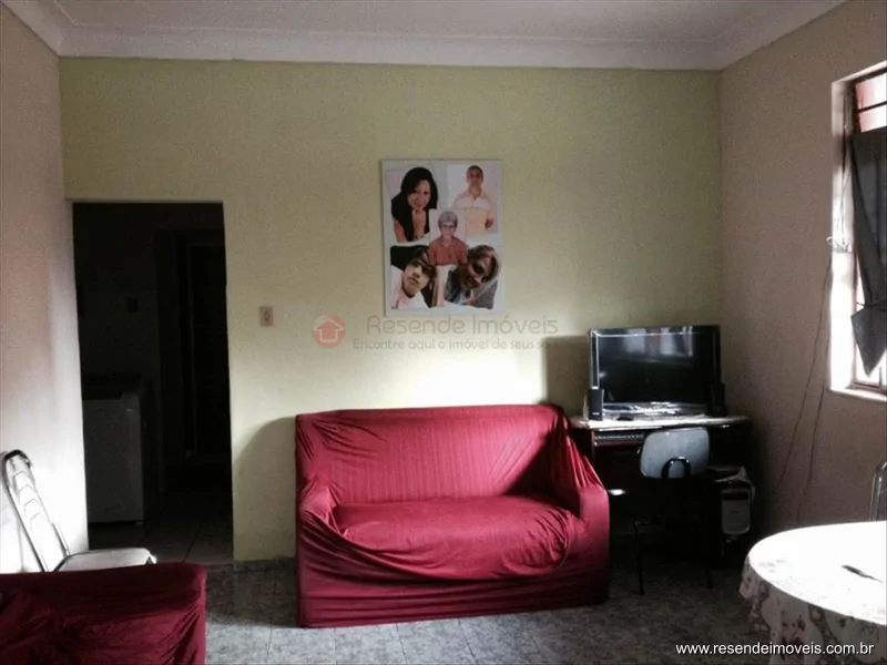 Foto 1 de 3 - Casa para venda em Alambari